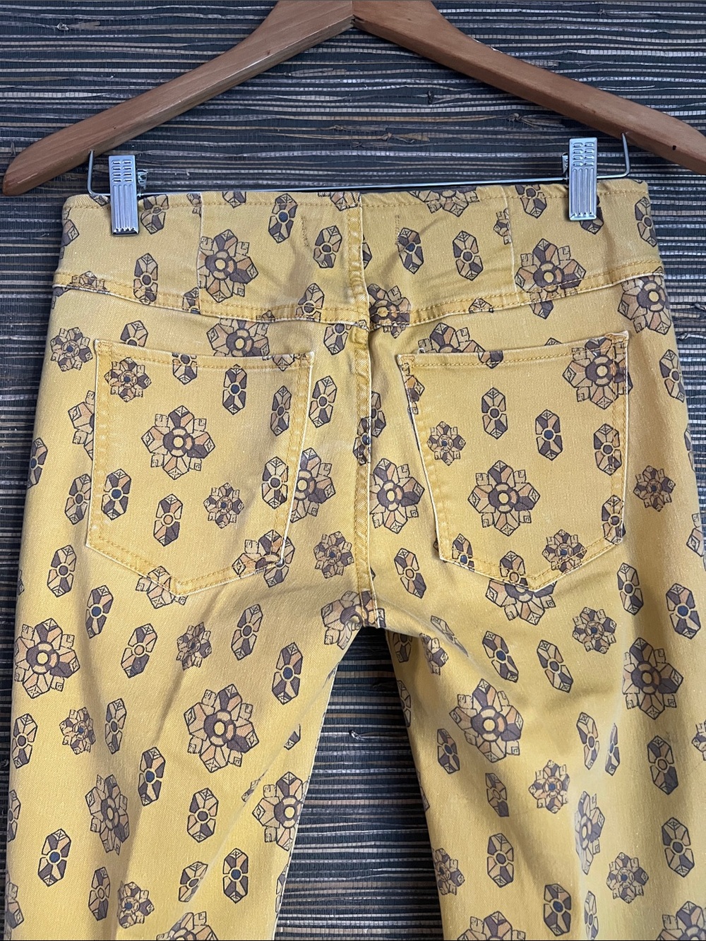 🆕 Free People Printed Penny Pull-On Flare Jeans 27 - Picture 6 of 16